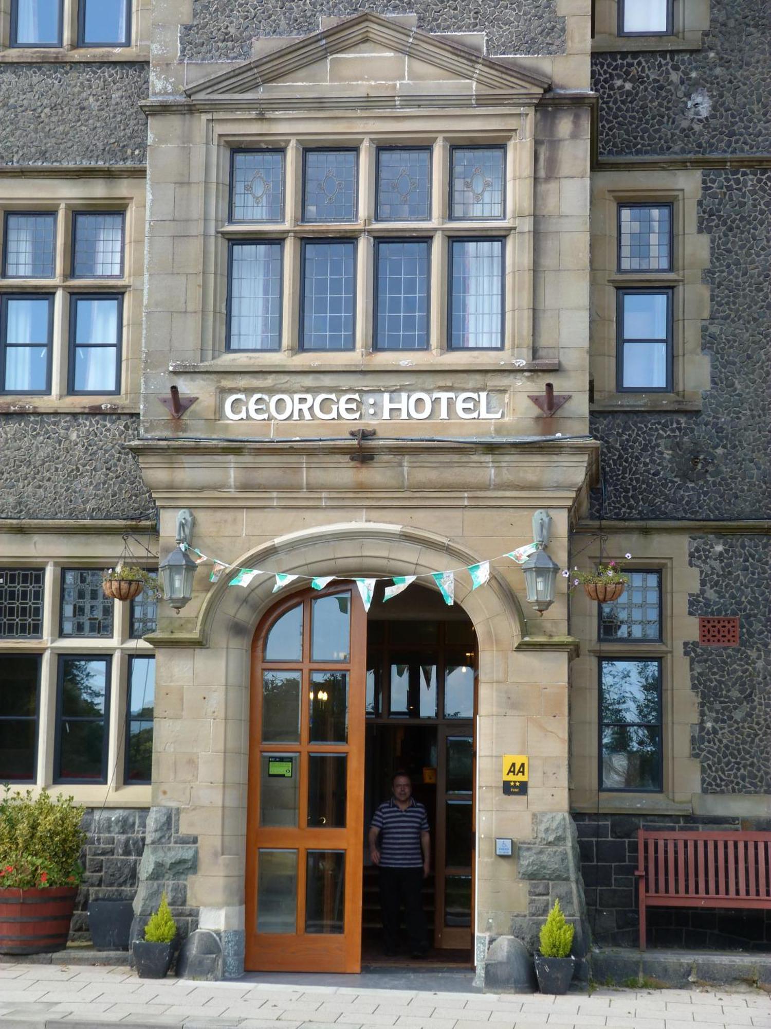 George IV Hotel Criccieth Buitenkant foto